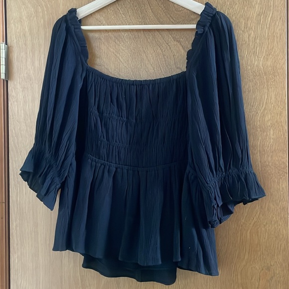 Playa Lucila // HP 🏝️👙Square Neck Top - Picture 10 of 10